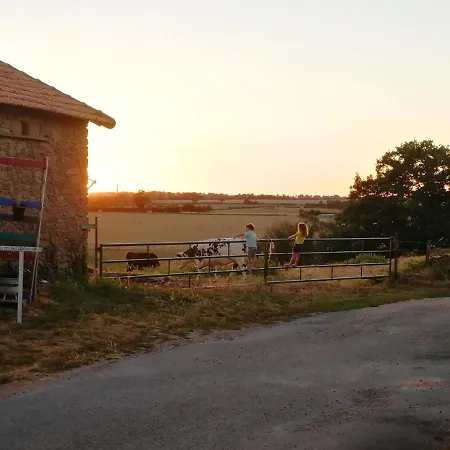 Gite Le Tiguidou La Verrie Exterior photo
